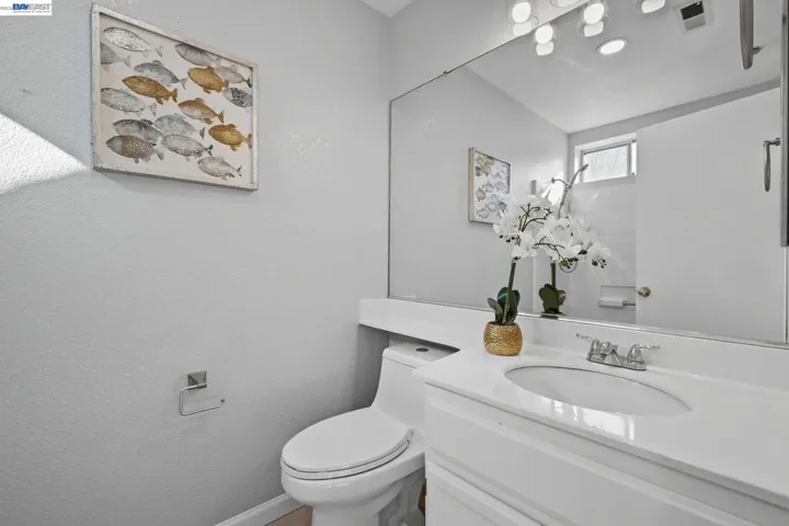 38860 Garibaldi Cmn, Fremont, California 94536