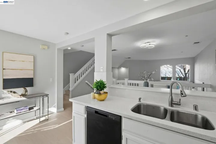 38860 Garibaldi Cmn, Fremont, California 94536