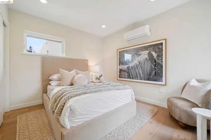 1722 Excelsior Ave, Oakland, California 94602
