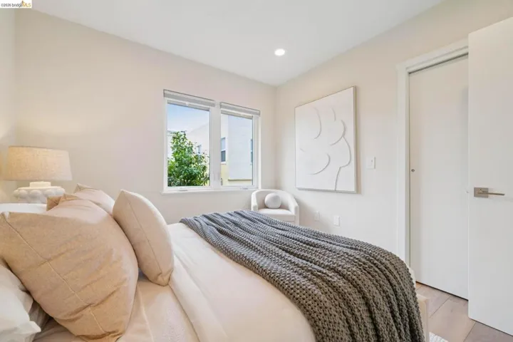 1722 Excelsior Ave, Oakland, California 94602