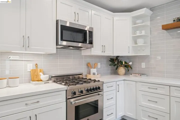 1722 Excelsior Ave, Oakland, California 94602
