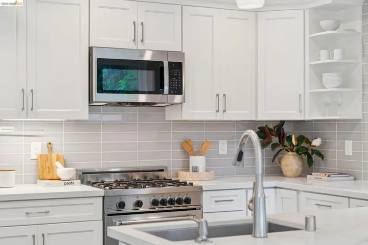 1722 Excelsior Ave, Oakland, California 94602
