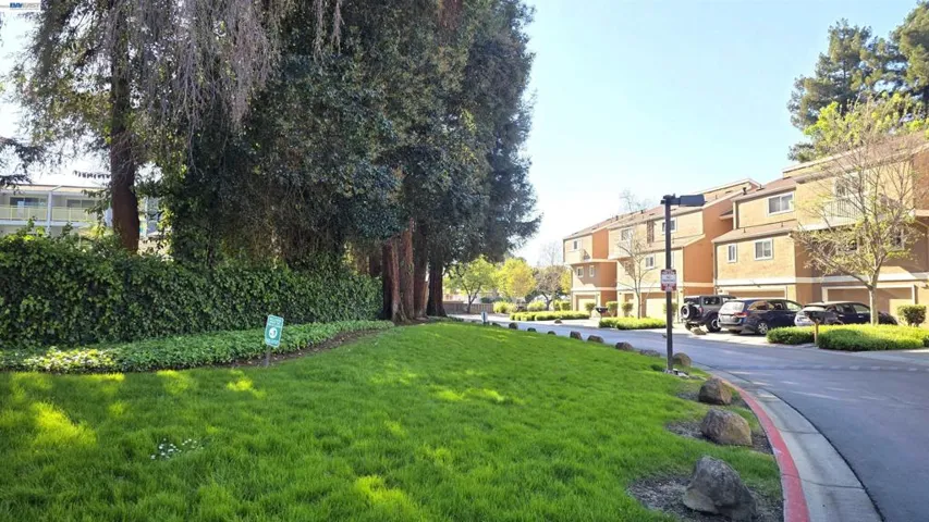 37856 Bright Cmn, Fremont, California 94536
