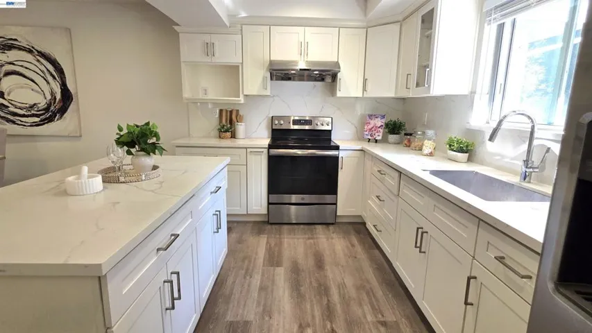 37856 Bright Cmn, Fremont, California 94536