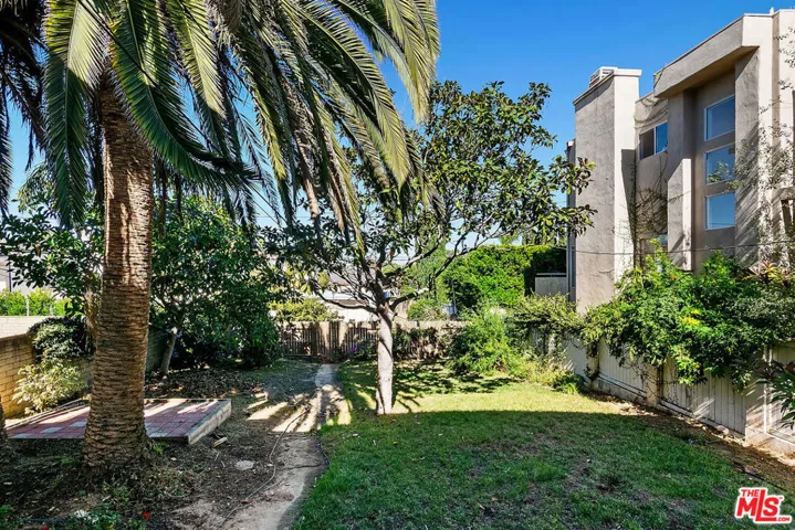 1315 17th Street, Manhattan Beach, California 90266
