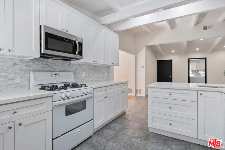 1315 17th Street, Manhattan Beach, California 90266