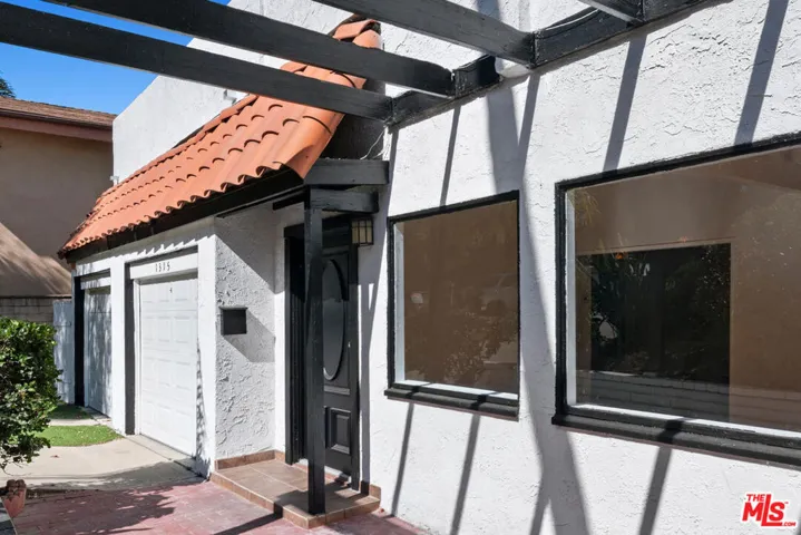1315 17th Street, Manhattan Beach, California 90266
