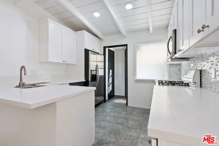 1315 17th Street, Manhattan Beach, California 90266