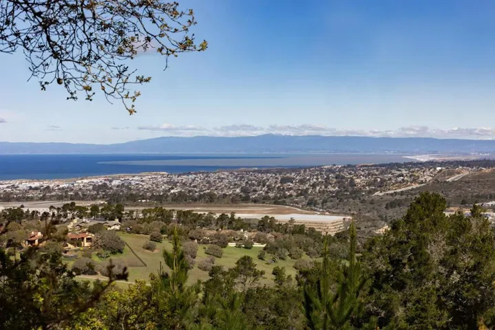 7855 Monterra Oaks Road, Monterey, California 93940