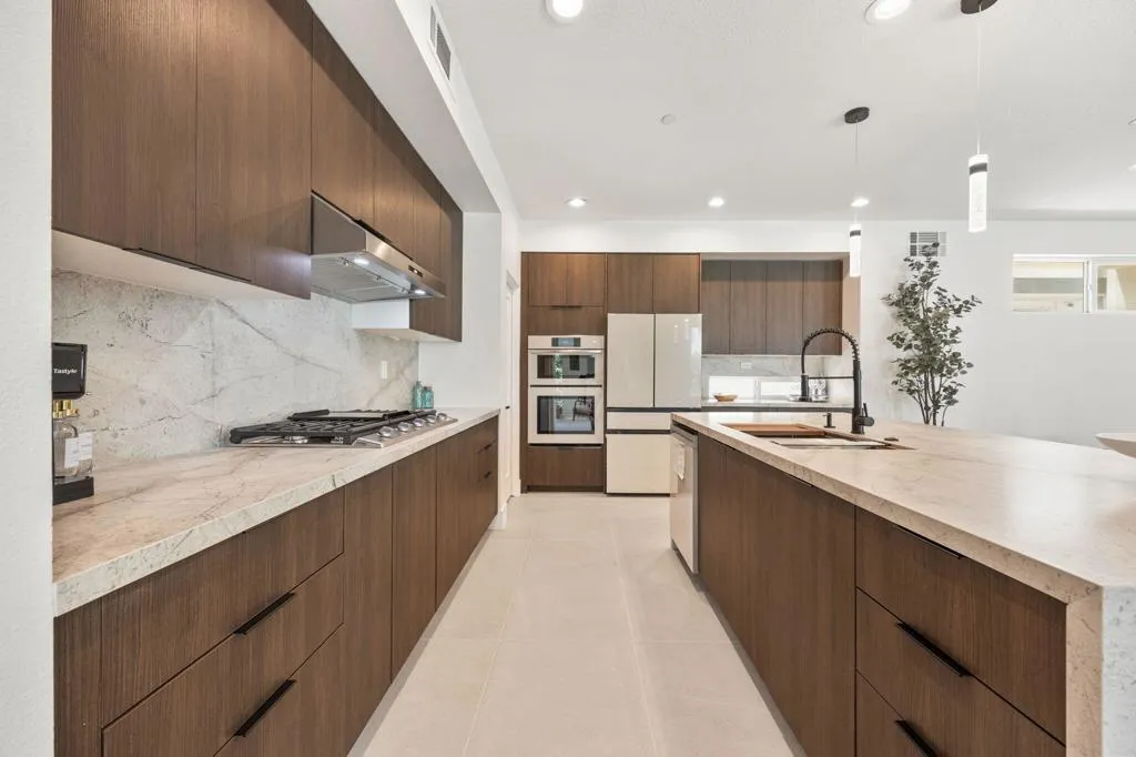 28-web-or-mls-068A9733