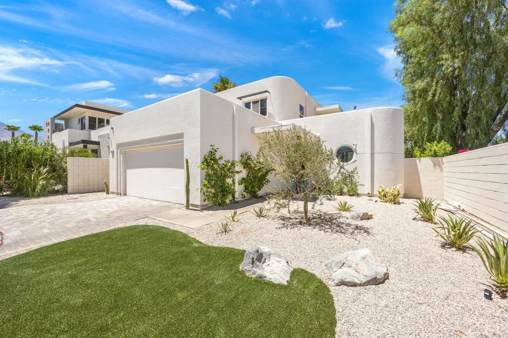 11-web-or-mls-068A9719