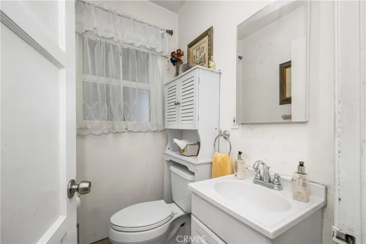 3402 Woodruff Avenue, Long Beach, California 90808