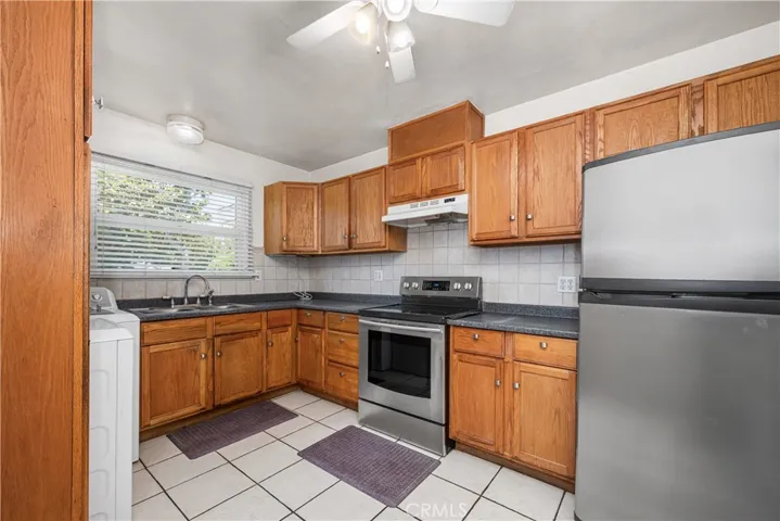 3402 Woodruff Avenue, Long Beach, California 90808