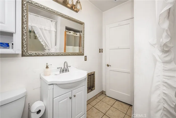 3402 Woodruff Avenue, Long Beach, California 90808