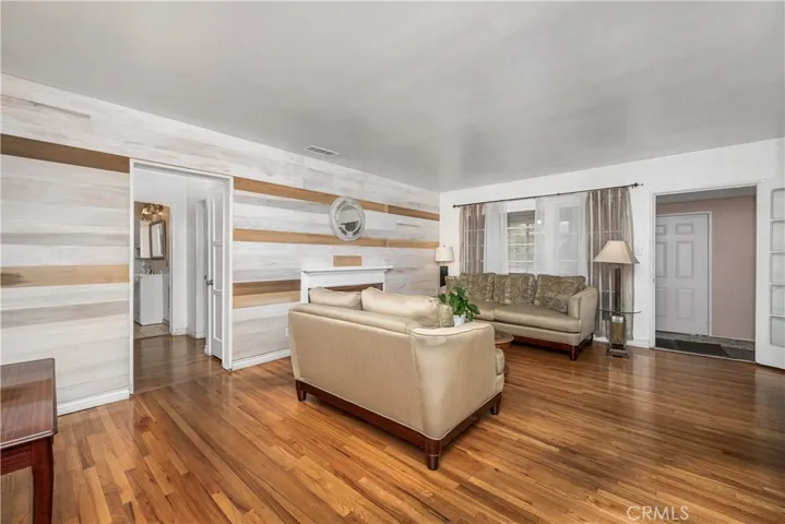 3402 Woodruff Avenue, Long Beach, California 90808