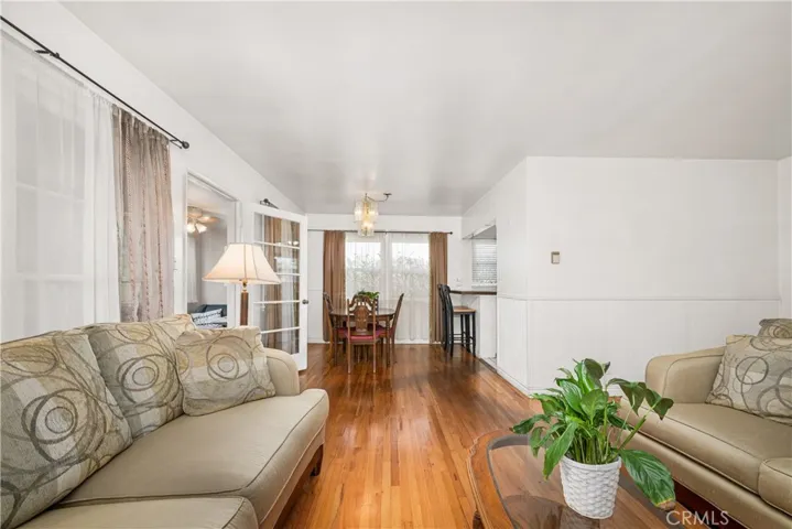 3402 Woodruff Avenue, Long Beach, California 90808