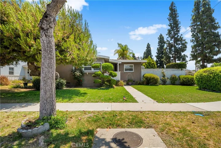3402 Woodruff Avenue, Long Beach, California 90808