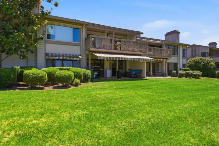 7033 Via Valverde, San Jose, California 95135