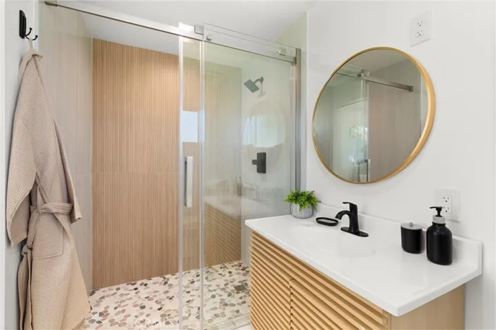 8591 Greenleaf Avenue, Buena Park, California 90620