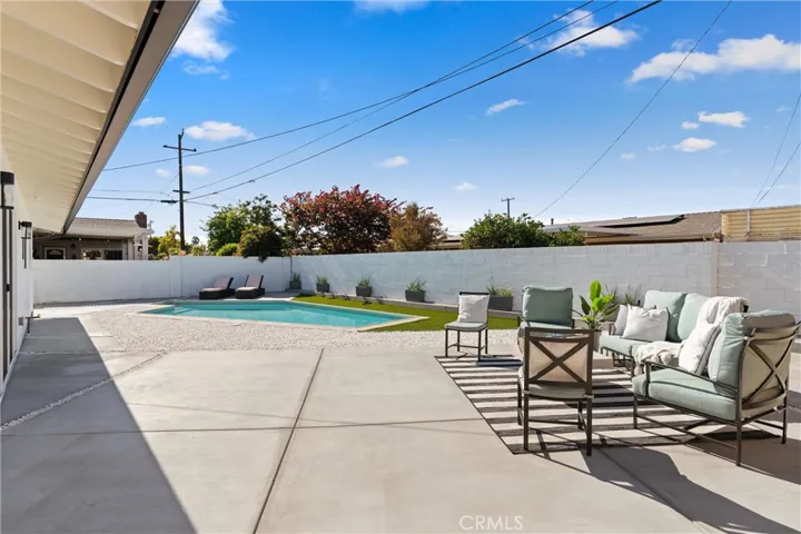 8591 Greenleaf Avenue, Buena Park, California 90620