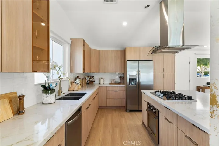 8591 Greenleaf Avenue, Buena Park, California 90620