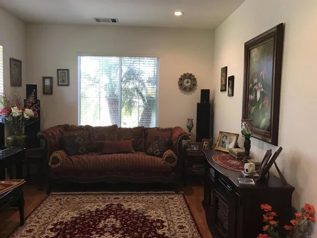 7908 Calle Oliva, Carlsbad, California 92009