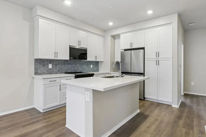 565 Toledo Way Pacifica Drive 161, Oceanside, California 92057