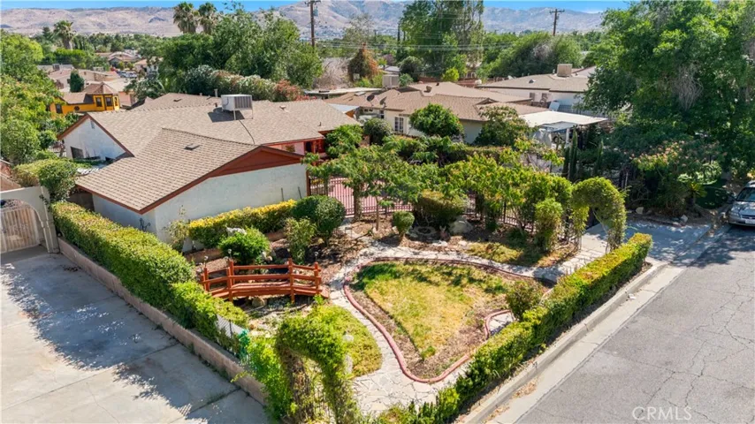 1350 E Avenue R3, Palmdale, California 93550