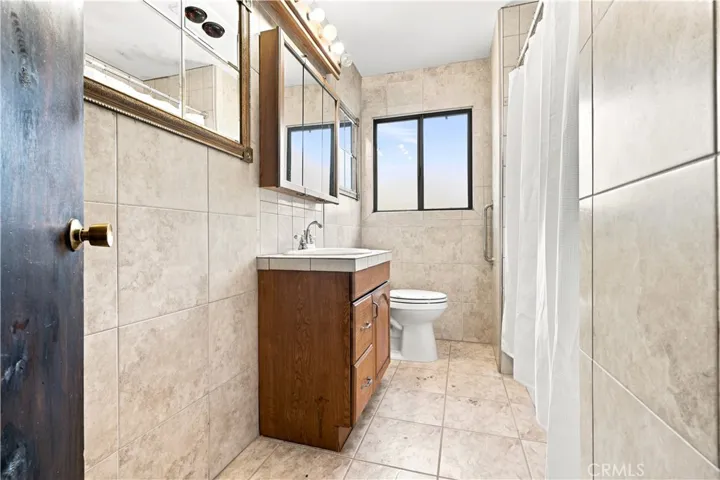 1350 E Avenue R3, Palmdale, California 93550