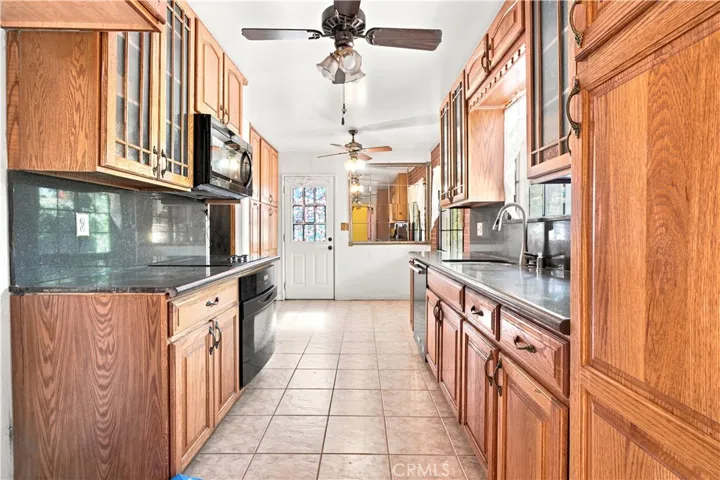 1350 E Avenue R3, Palmdale, California 93550