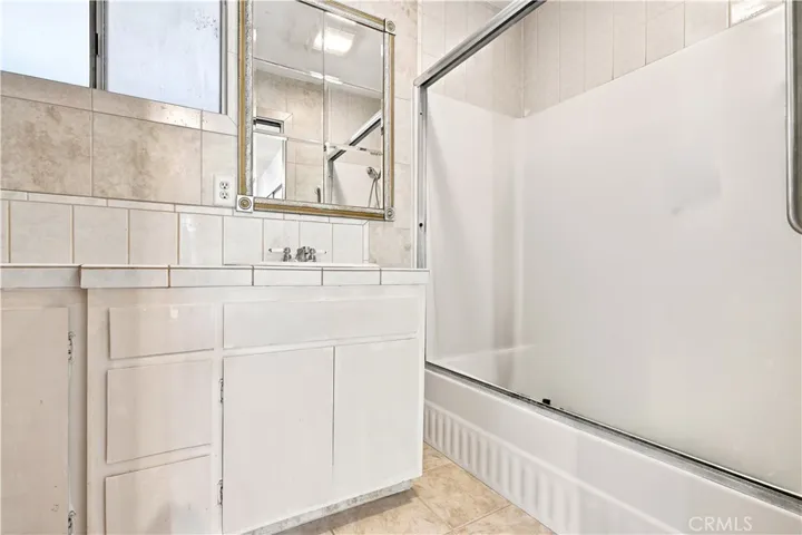 1350 E Avenue R3, Palmdale, California 93550