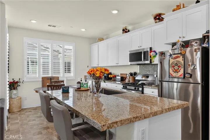 16502 Casa Grande, Fontana, California 92336