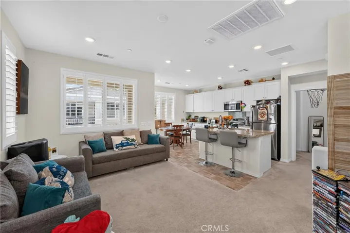 16502 Casa Grande, Fontana, California 92336