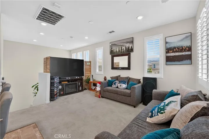 16502 Casa Grande, Fontana, California 92336