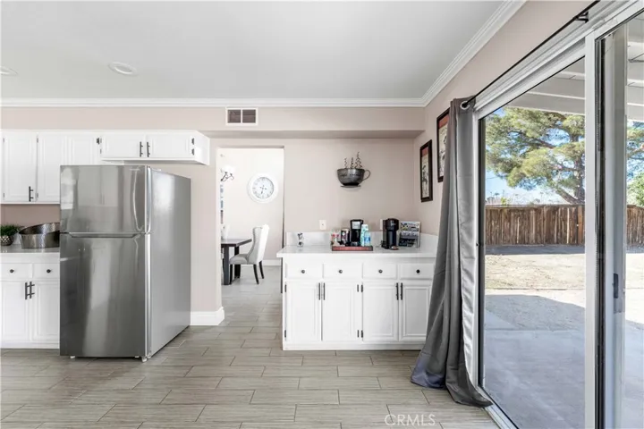 2813 Sandstone Court, Palmdale, California 93551