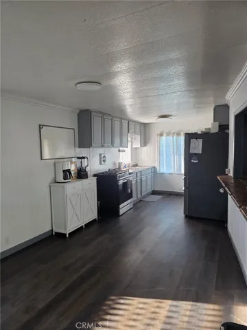 2499 E Gerard 153, Merced, California 95341