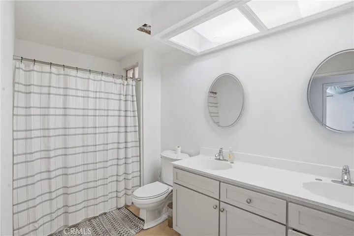 Bathroom #2