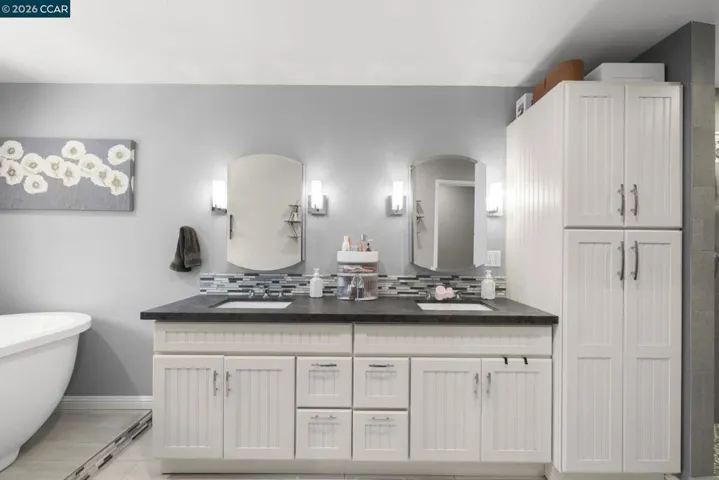 1002 Pinehurst Ct, Concord, California 94521