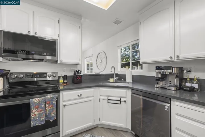 1002 Pinehurst Ct, Concord, California 94521