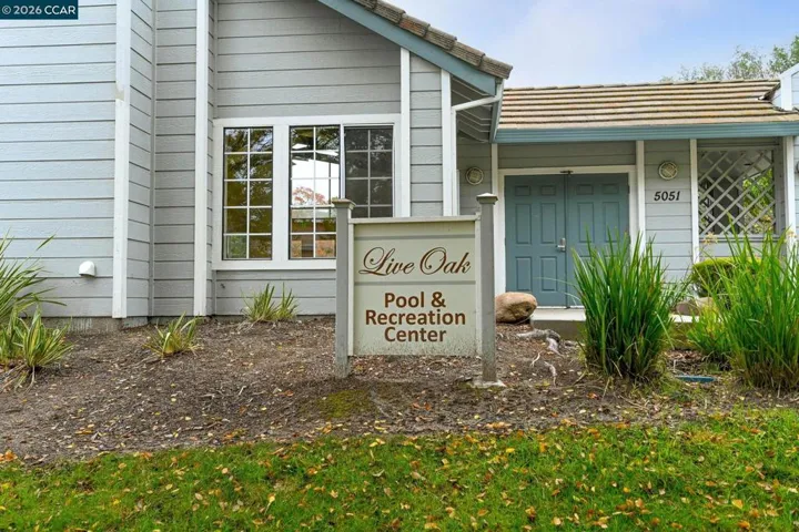 1002 Pinehurst Ct, Concord, California 94521