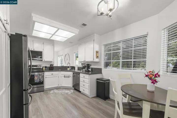 1002 Pinehurst Ct, Concord, California 94521