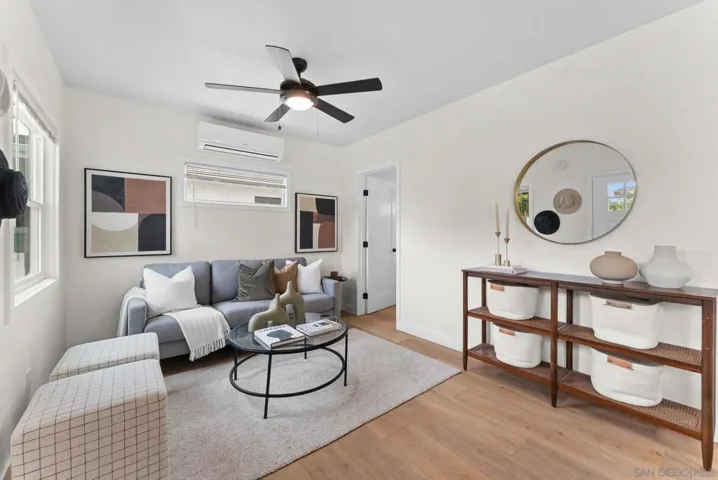 2552 2556 B Street, San Diego, California 92102