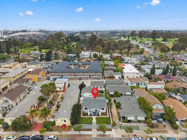 2552 2556 B Street, San Diego, California 92102