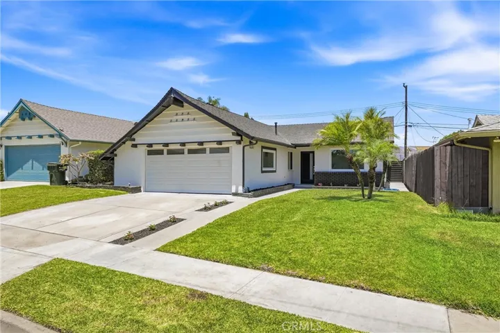 13027 Close, Whittier, California 90605