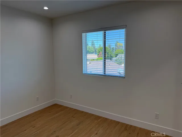 8823 Delco Ave, Winnetka, California 91306