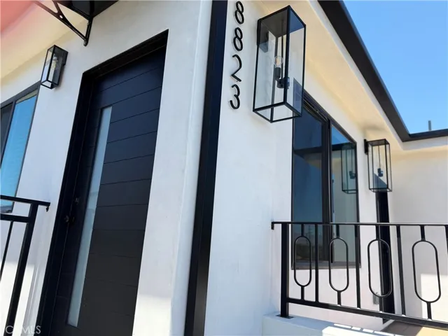 8823 Delco Ave, Winnetka, California 91306