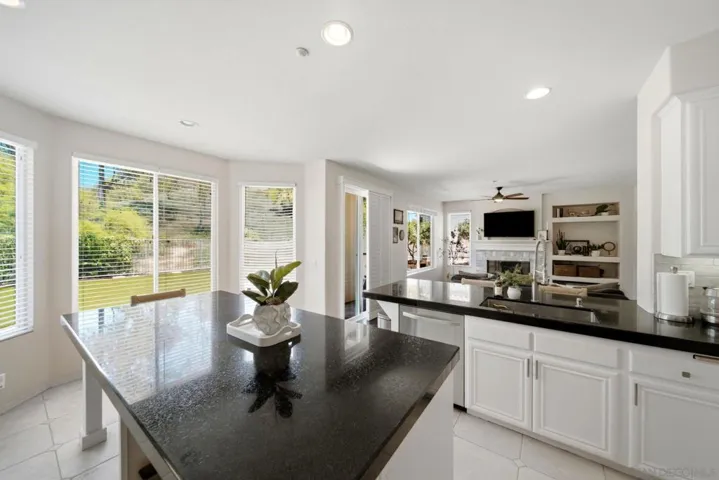 3152 Ferncreek Lane, Escondido, California 92027