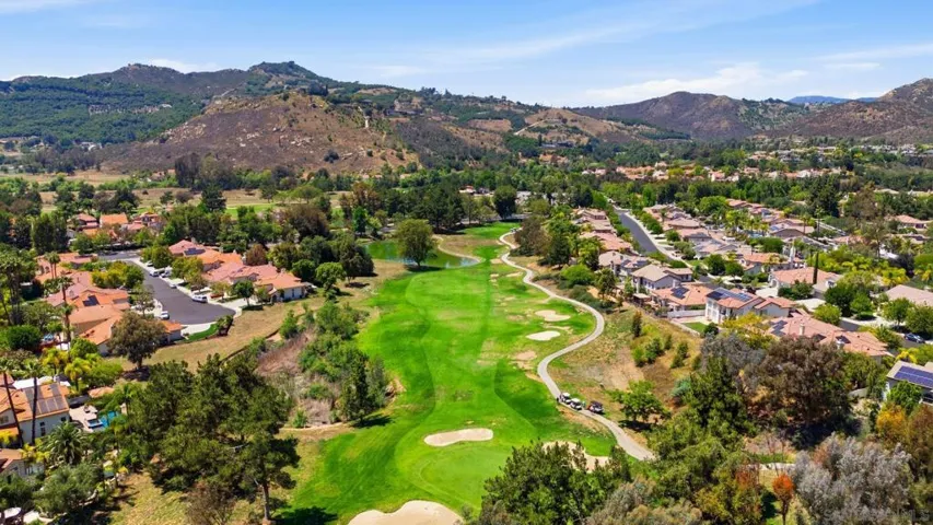 3152 Ferncreek Lane, Escondido, California 92027