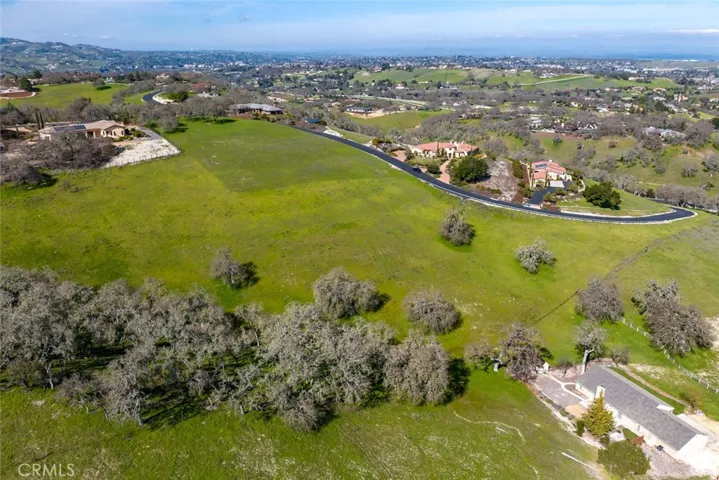 1855 Hanging Tree Lane, Templeton, California 93465
