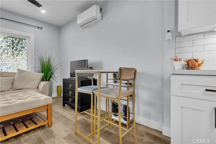 1162 39th Place, Los Angeles, California 90037